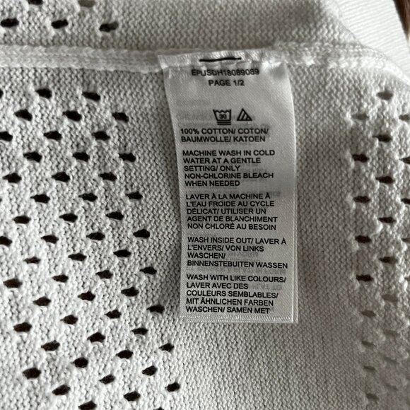 NWT! White Lightweight Cardigan / Buttondown Sweater - Picture 6 of 12